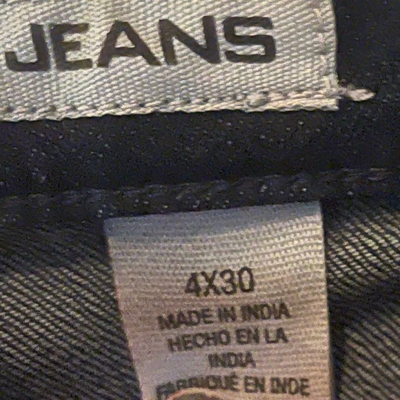 NWT Women’s DKNY Soho Classic Skinny 5 Pocket Mid-Rise Skinny Jean Size 4x30 - Picture 4 of 6